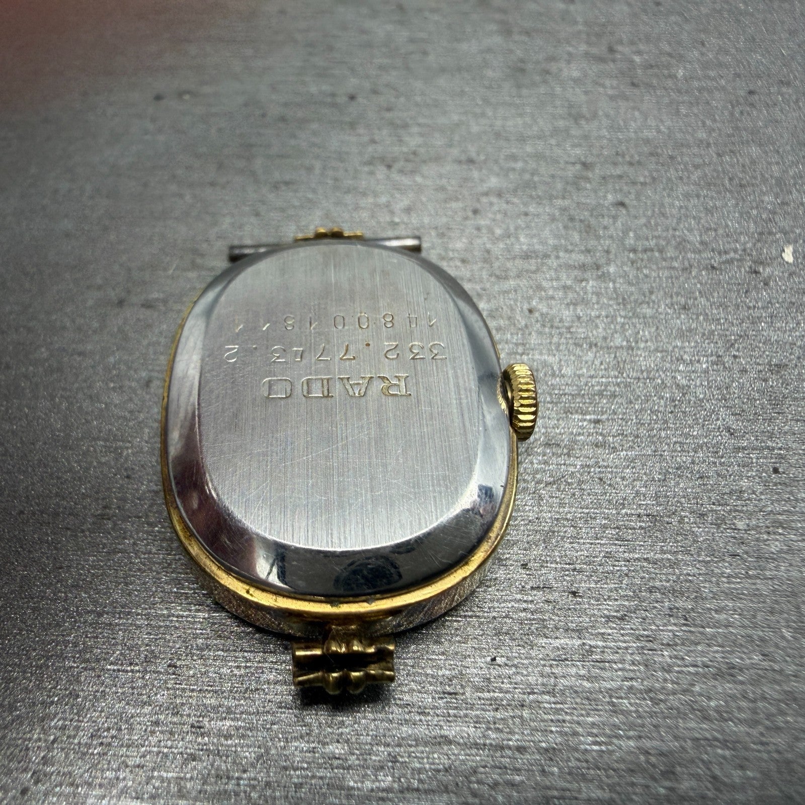 Rado Watch Women 20mm Gold Dial Gold Tone Oval Manual Wind Runs 332.7743.210