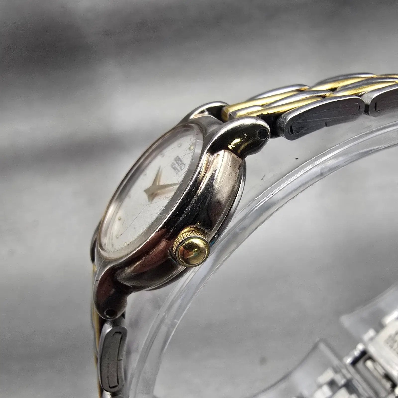Seiko Watch Women 20mm Silver Dial Two Tone Round 1N00-0G69 New Battery Vintage2