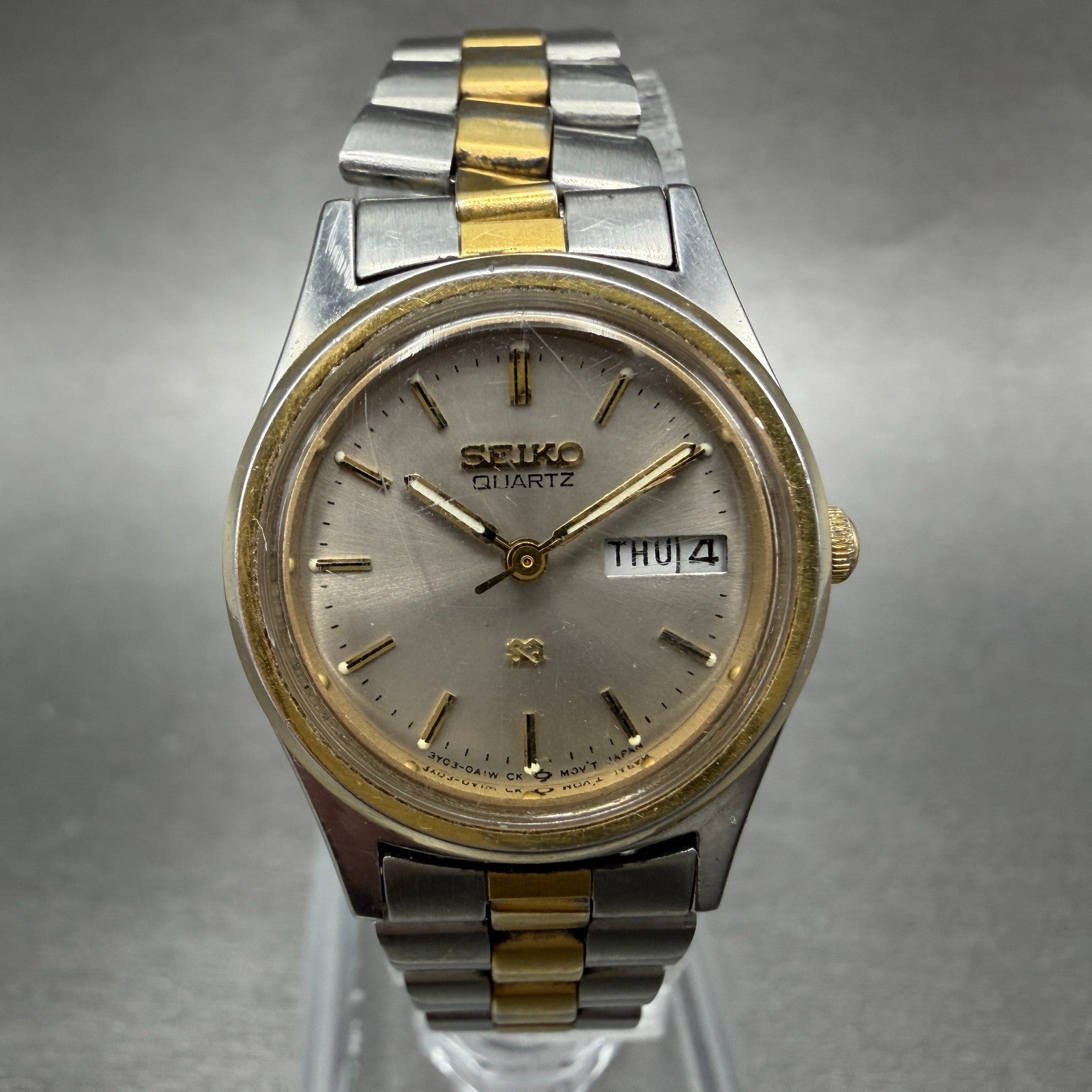 Seiko SQ Watch Women 23mm Silver Dial Two Tone Daydate 3Y03-0A10 New Battery VTG0