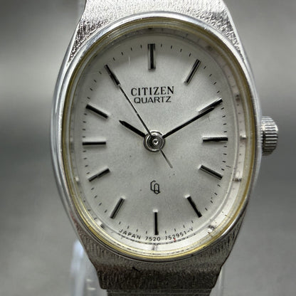 Citizen CQ Watch Women 18mm Silver Dial Silver Tone Oval 4-752104 New Battery1