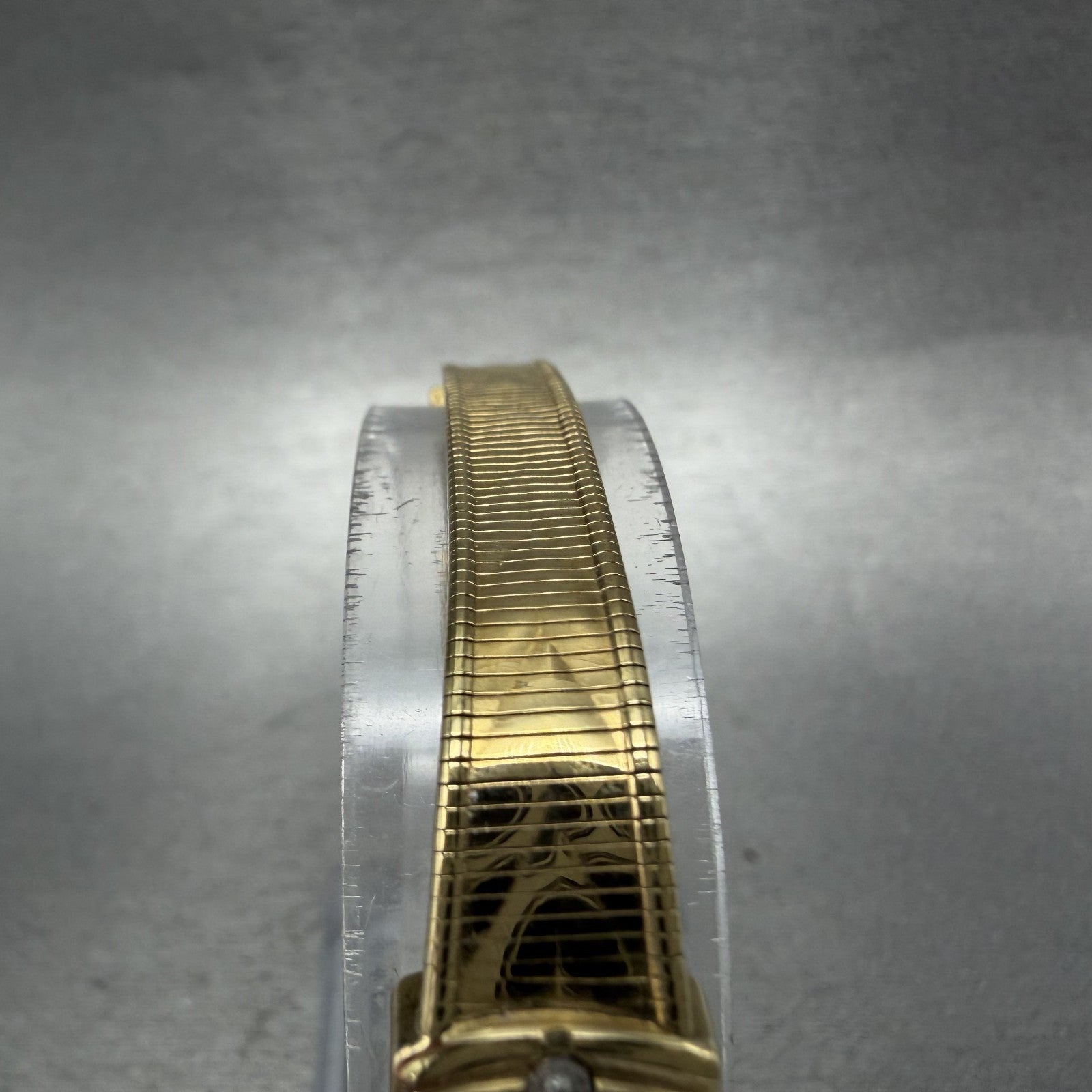 Elgin Watch Women 16mm Champagne Dial Gold Tone Oval Diamond Quartz New Batt ABC4