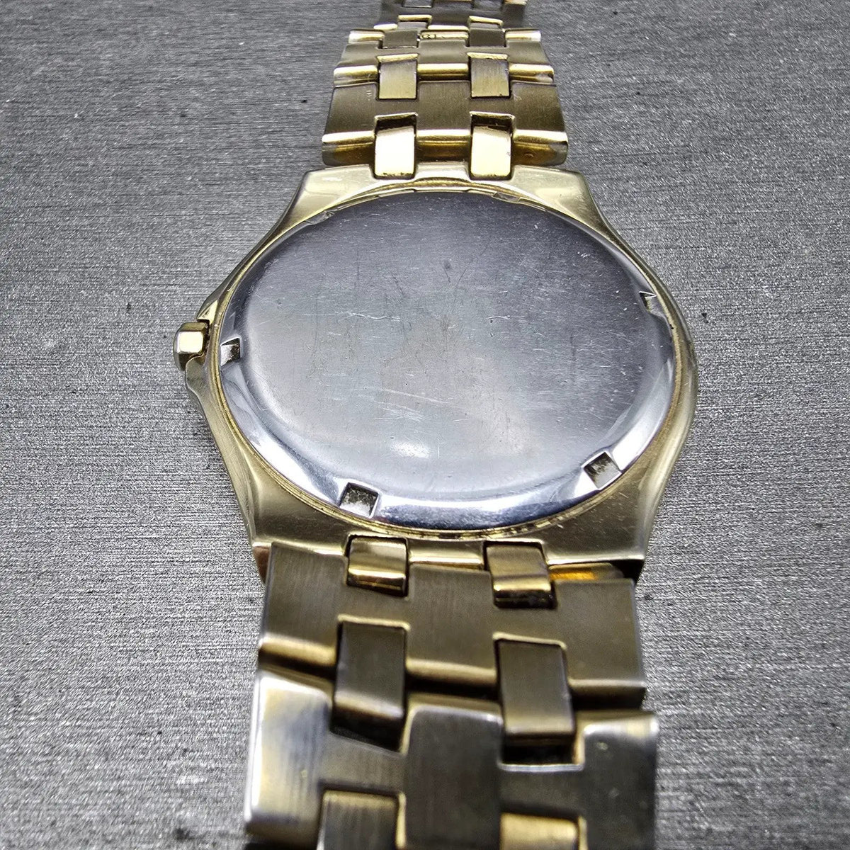 Citizen Eco-Drive Watch Men 38mm White Dial Gold Date READ!!!! E111E111-S04952114