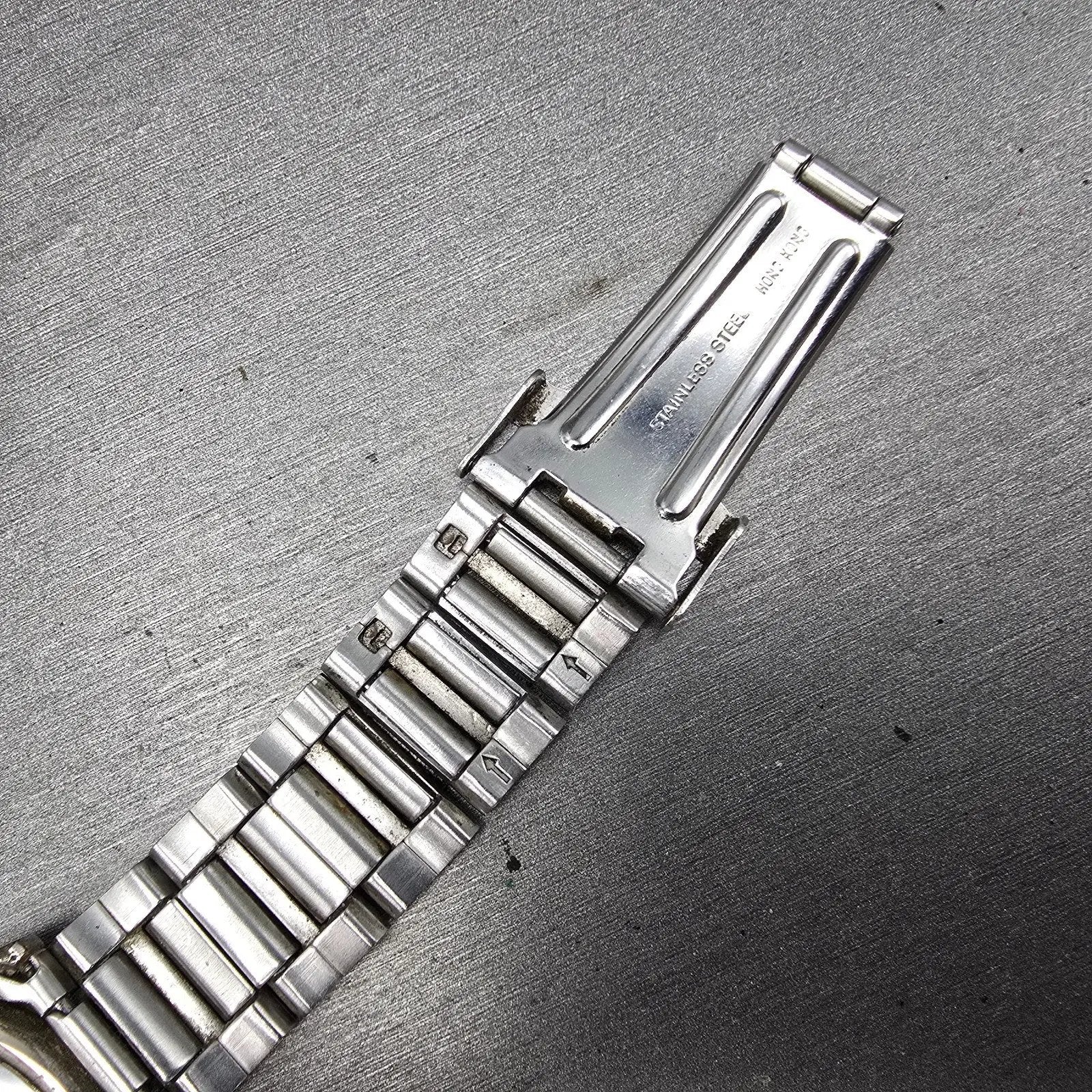 Givenchy Watch Men 35mm White Dial Silver Tone Round  Broken Bracelet PARTS9