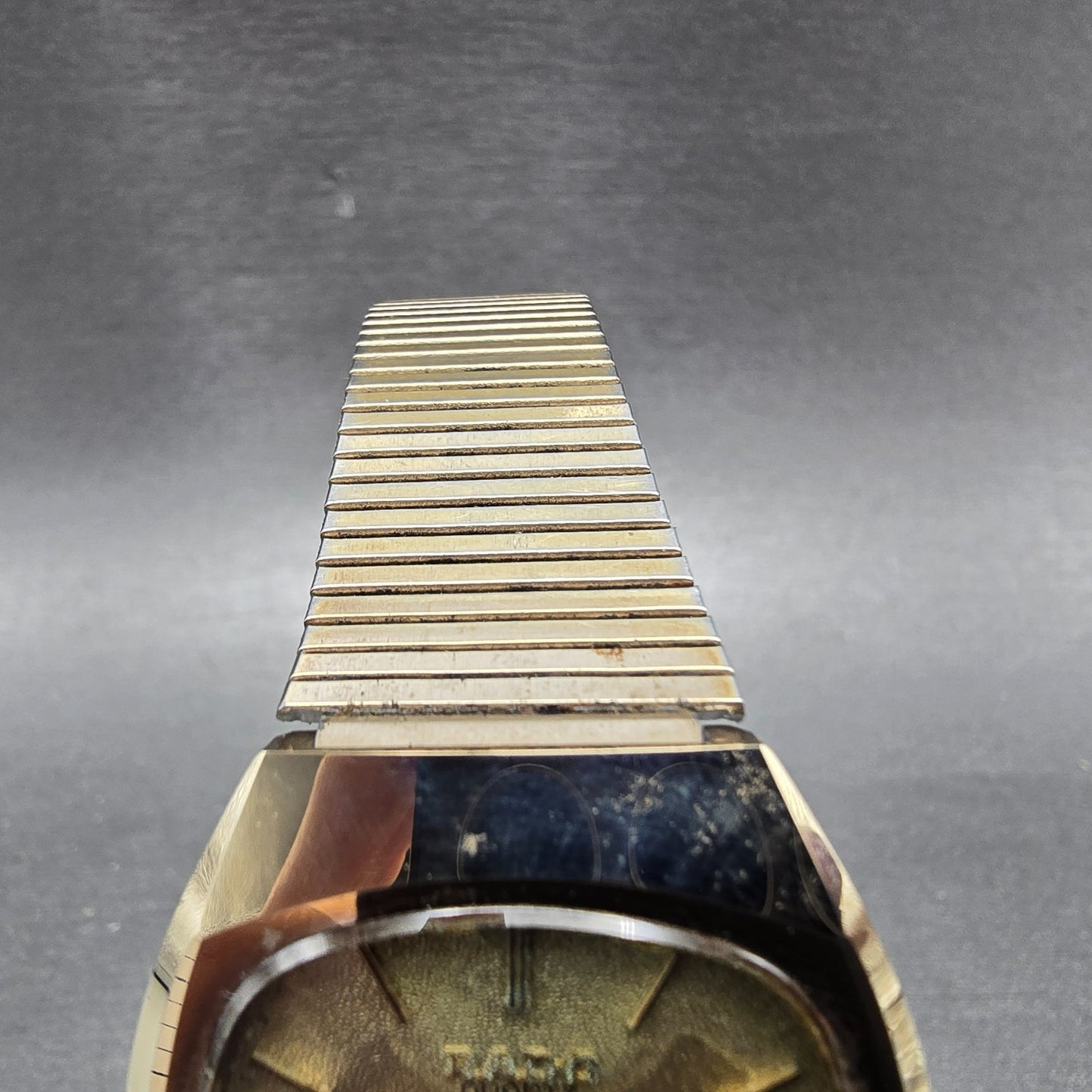 Rado Diastar  Watch Men 32mm Gold Dial Gold Tone Date Oval K162 PARTS5