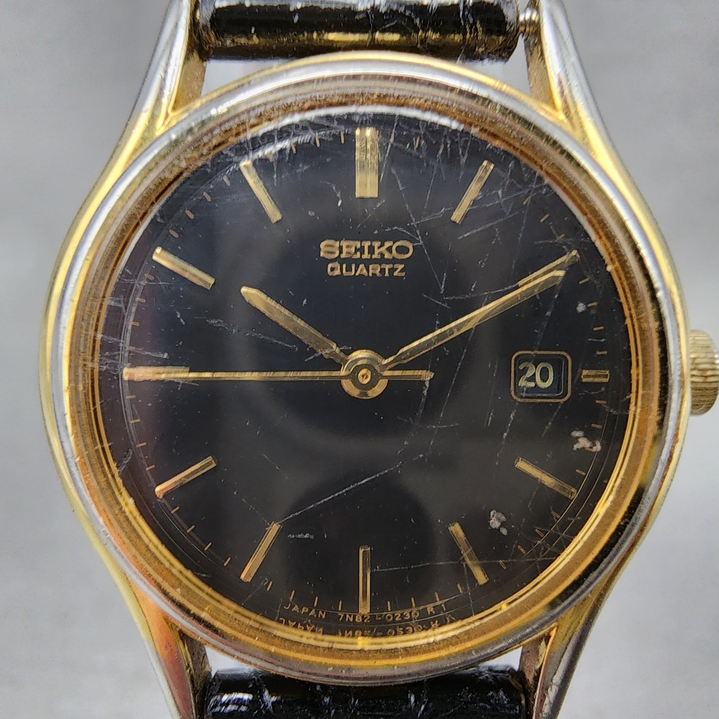 Seiko Watch Women 25mm Black Dial Gold Tone Date Round 7n820100 New Battery1