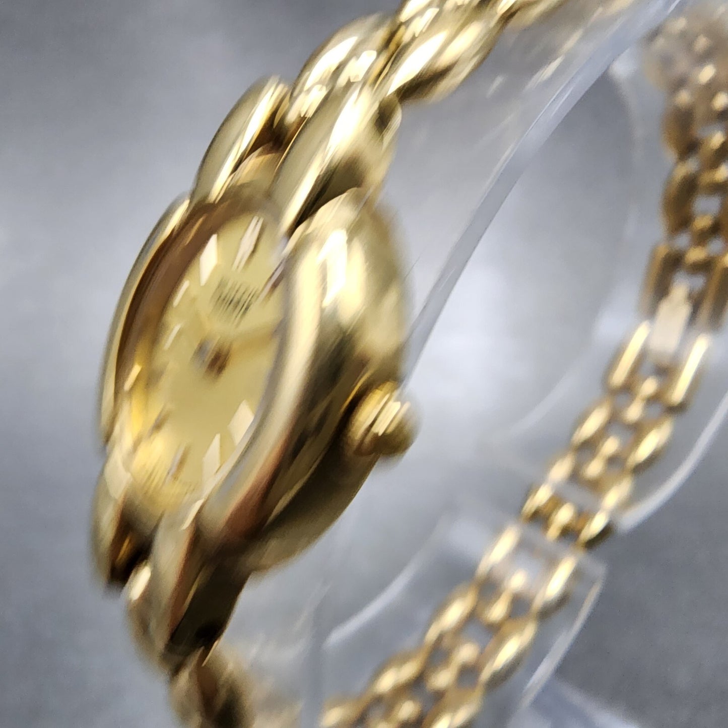 Bulova Watch Women 17mm Champagne Dial Gold Tone Oval 92H51 New Battery2