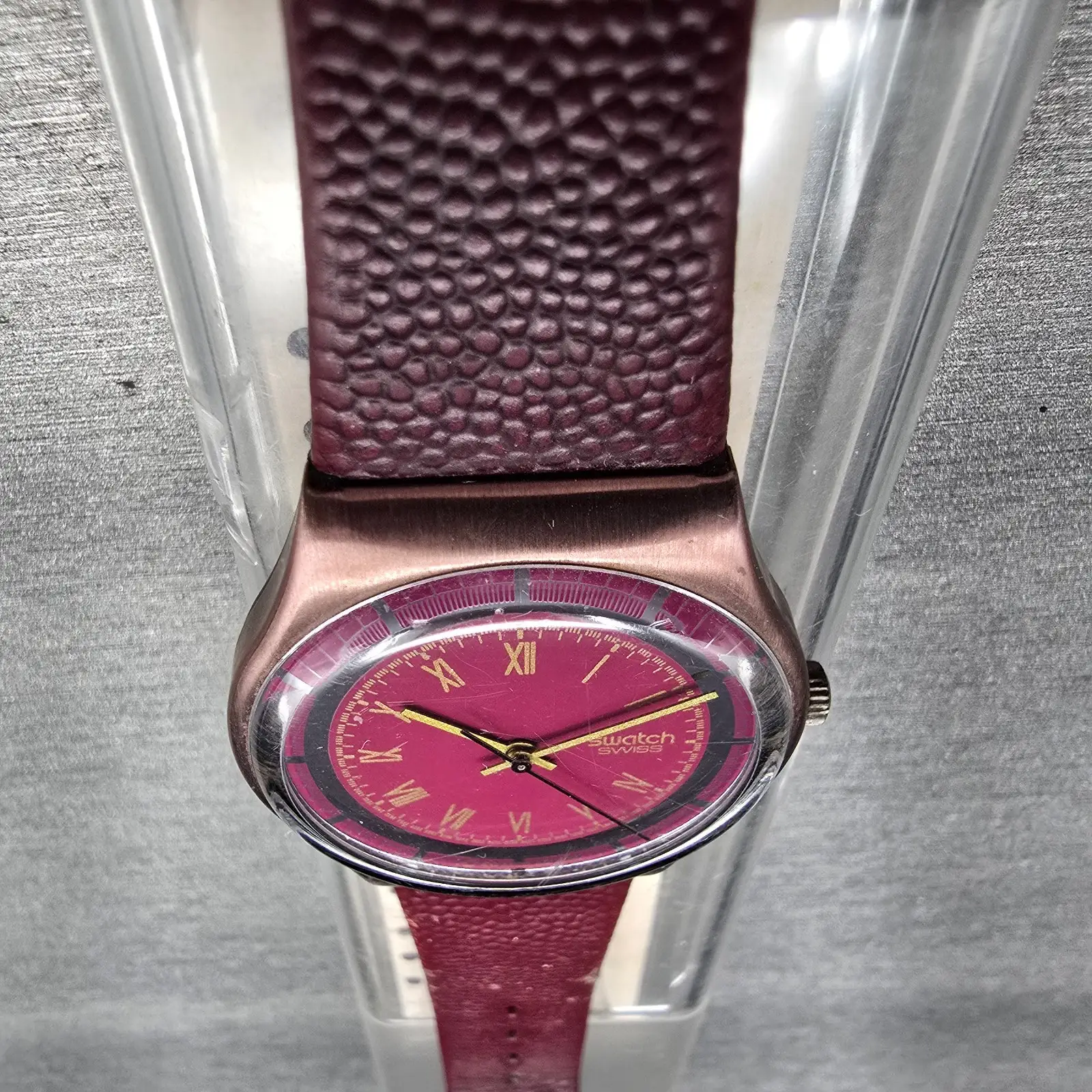 Swatch Bookey's Bet Watch Men 34mm Red Dial Red Tone Round GX118 New Battery VTG5