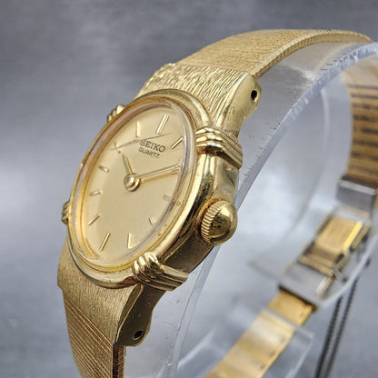 Seiko Watch Women 17mm Gold Dial Gold Tone Oval 54205159 New Battery2