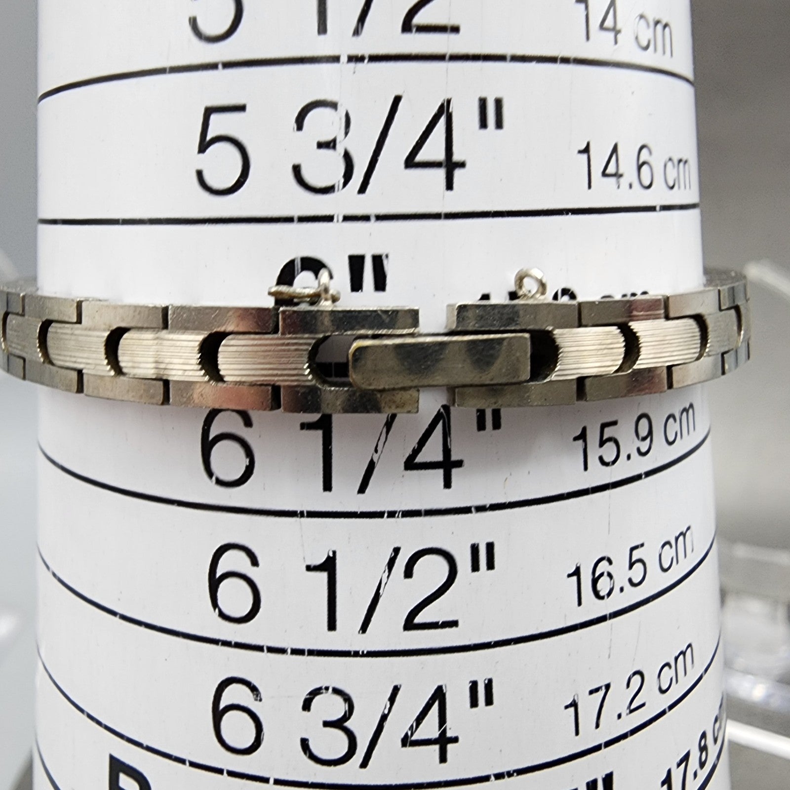 Seiko Solar Watch Women 15mm White Dial White Gold Plated Manual Wind Runs VTG10