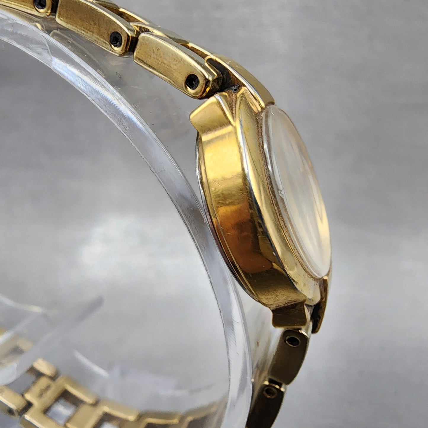Seiko Watch Women 20mm White Dial Gold Tone Round 1N000GM0 New Battery3