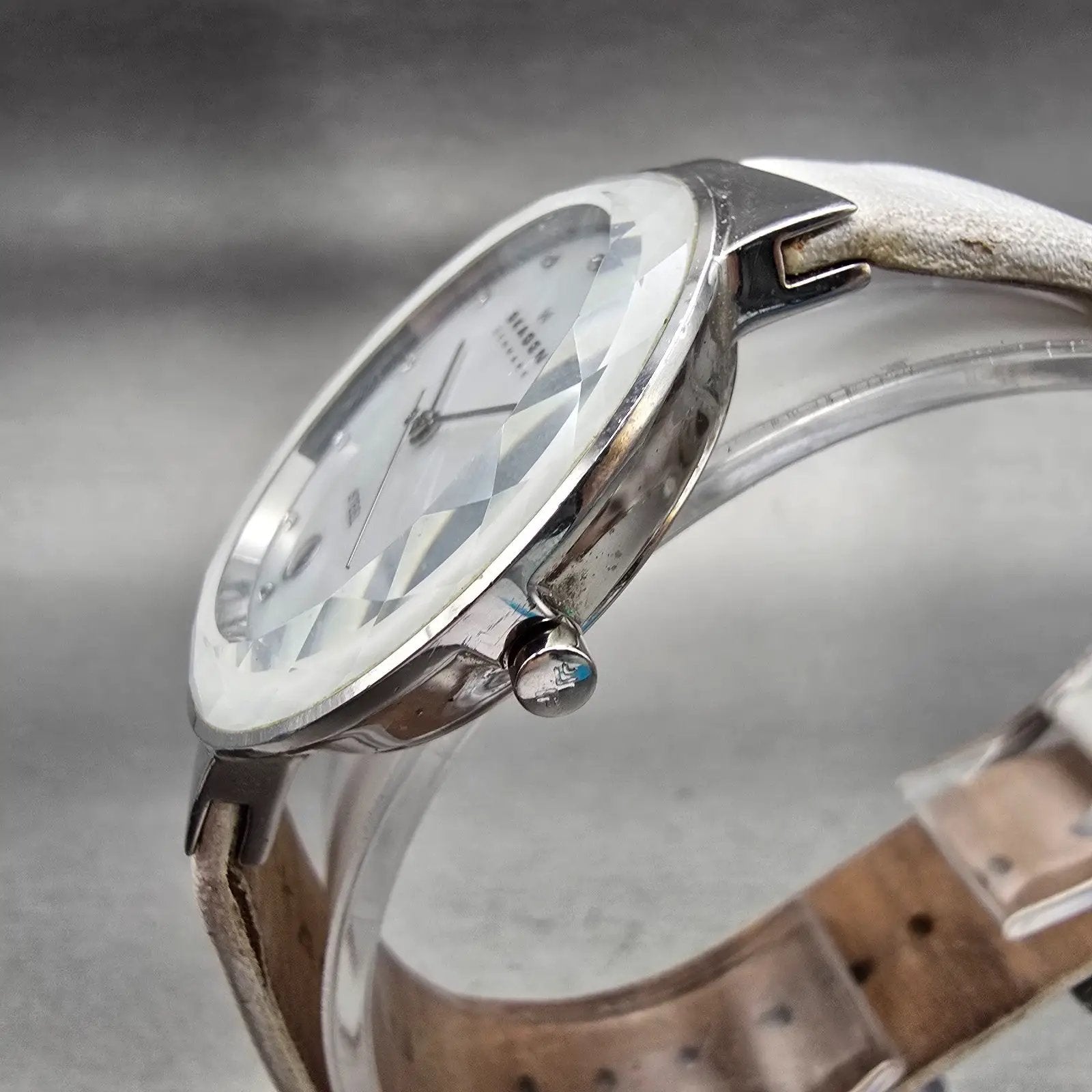 Skagen Watch Women 34mm MOP Dial Silver Tone Date Round SKW2036 New Battery2