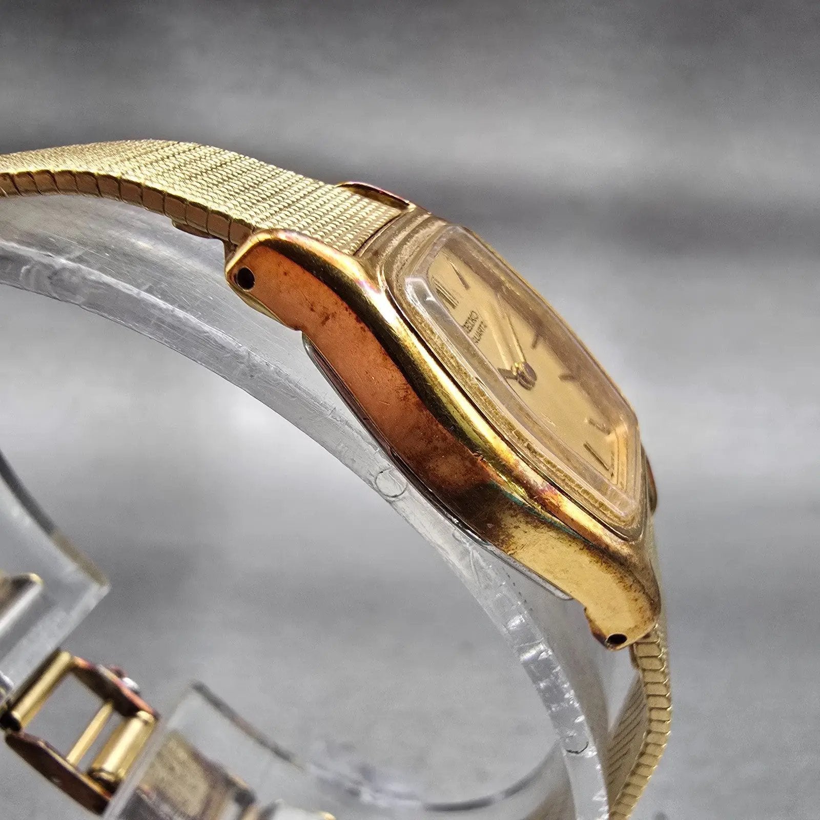 Seiko Watch Women 18mm Gold Dial Gold Tone Hexagon 2C20-8440 New Battery Vintage3