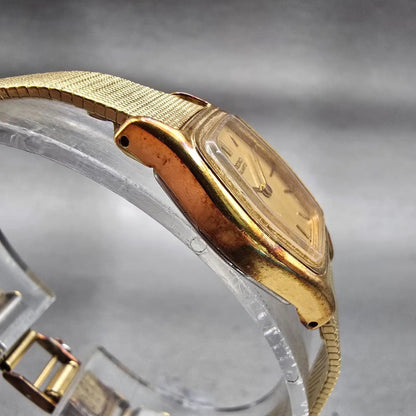 Seiko Watch Women 18mm Gold Dial Gold Tone Hexagon 2C20-8440 New Battery Vintage3