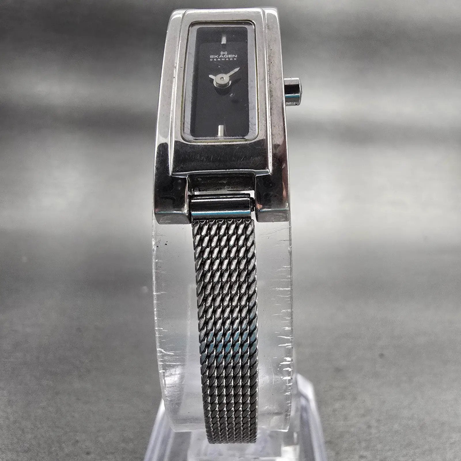Skagen Denmark Watch Women 13mm Black Dial Silver Tone Rectangle 214SSCB New Bat5