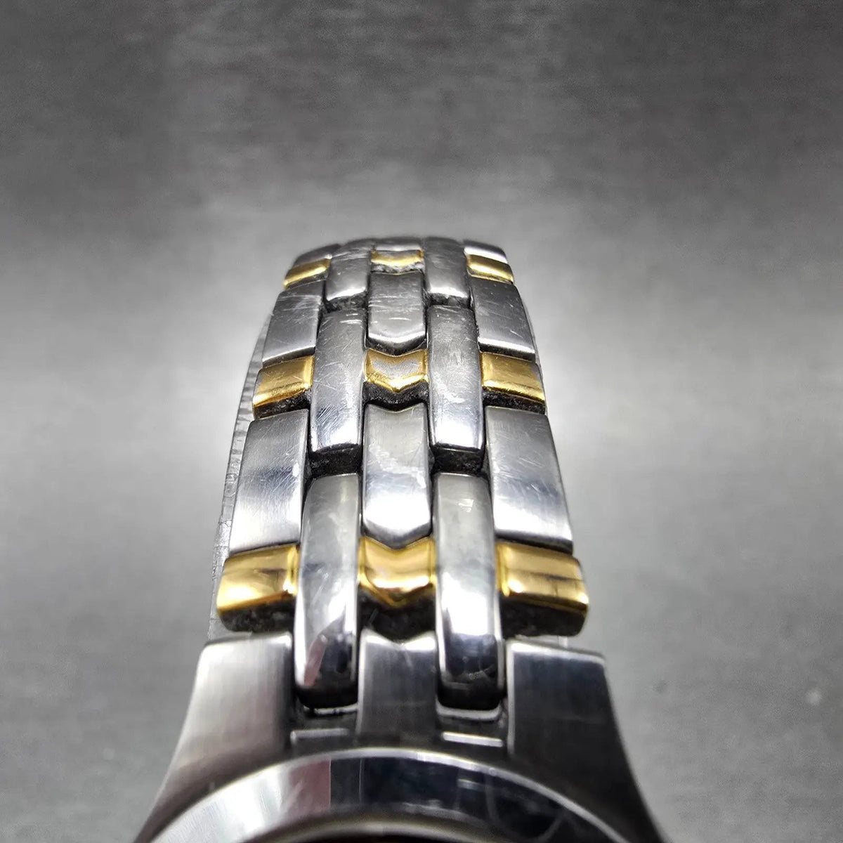 Movado Museum Watch Women 24mm Black Dial Two Tone Round 81-E4-1832 New Batt 564
