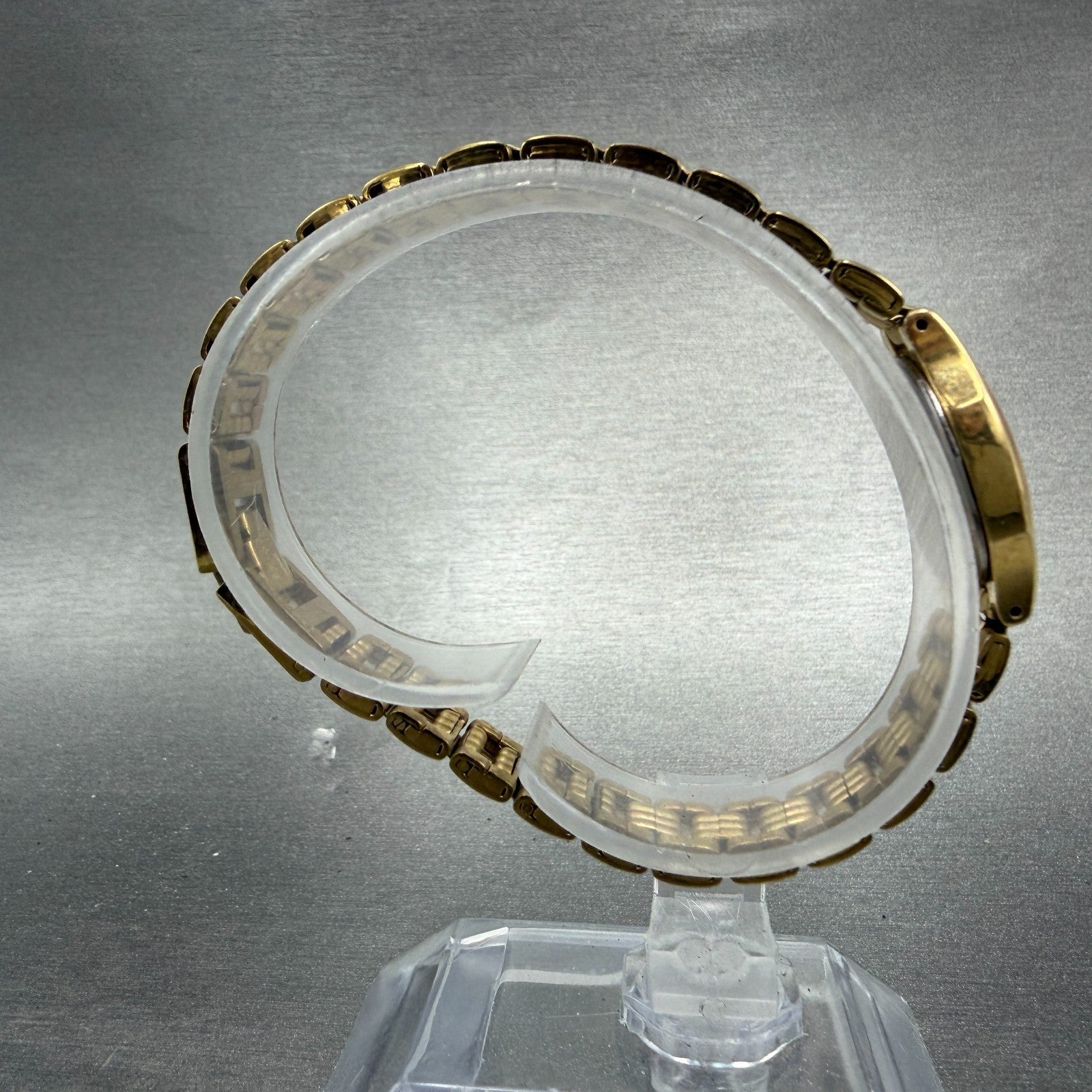 Seiko Watch Women 17mm Silver Dial Gold Ton Oval 2P20-6230 New Battery Vinatge8