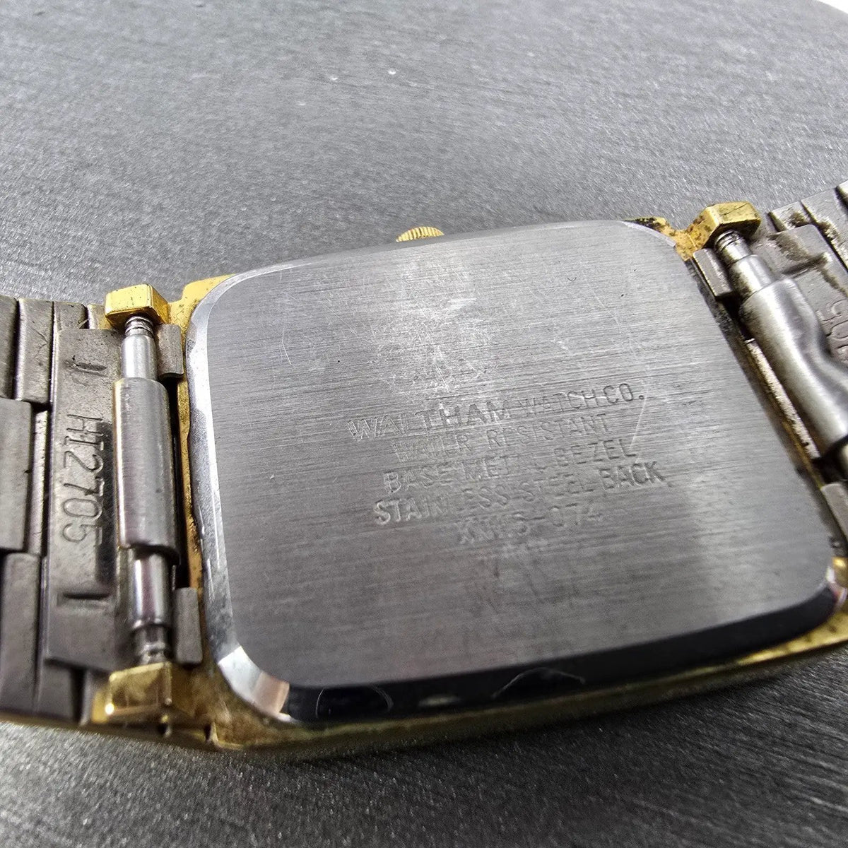 Waltham Tank Watch Men 27mm Gold Dial Gold Tone Rectangle New Battery VVTG9