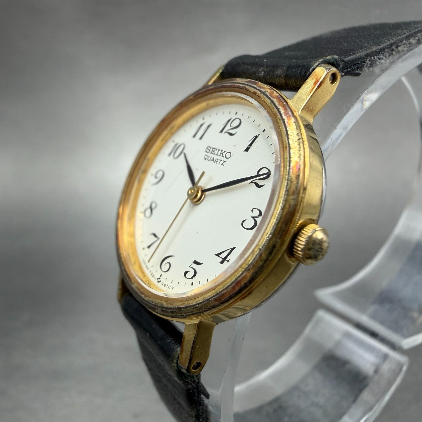Seiko Watch Women 23mm White Dial Gold Tone Round 7321-0100 New Battery Vintage2