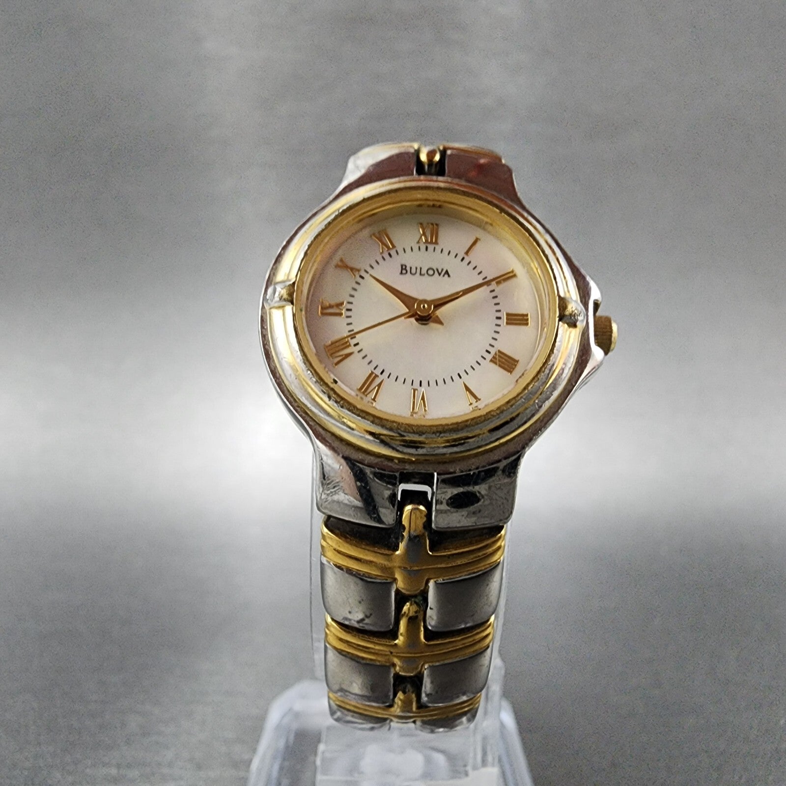 Bulova Watch Women 24mm MOP Dial Two Tone Round Bracelet 98L56 New Battery5