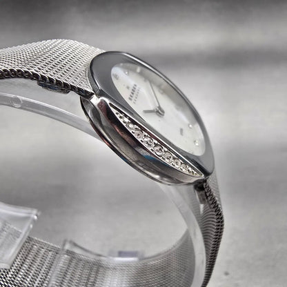 Skagen Watch Women 26mm MOP Dial Silver Tone Crystals Round 689SSS New Battery3