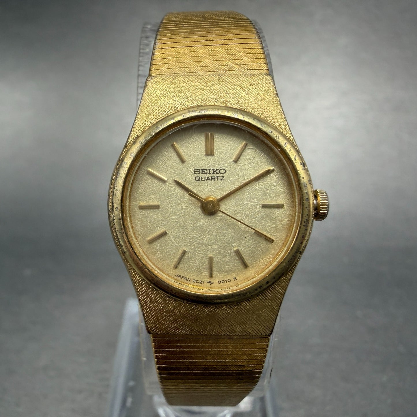 Seiko Watch Women 20mm Champagne Dial Gold Tone Round 2c21-0010 New Battery JUG80