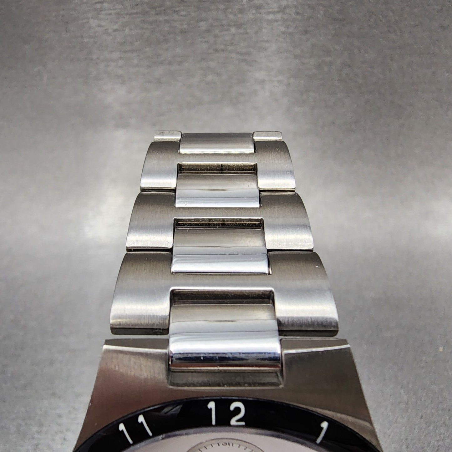 Bering Watch Men 39mm White Dial Silver Tone Coke Bezel Daydate Round New Batt5