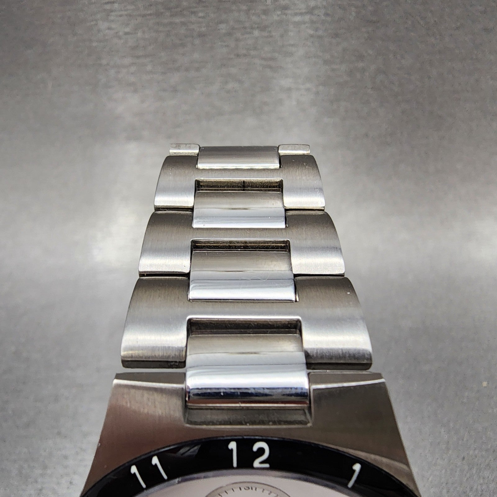 Bering Watch Men 39mm White Dial Silver Tone Coke Bezel Daydate Round New Batt5