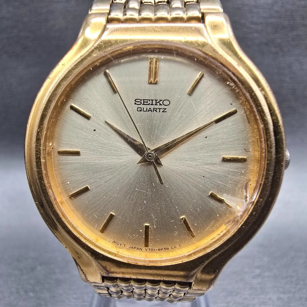 Seiko Watch Men 34mm Champagne Dial Gold Tone Round V701-6J60 New Battery VTG1