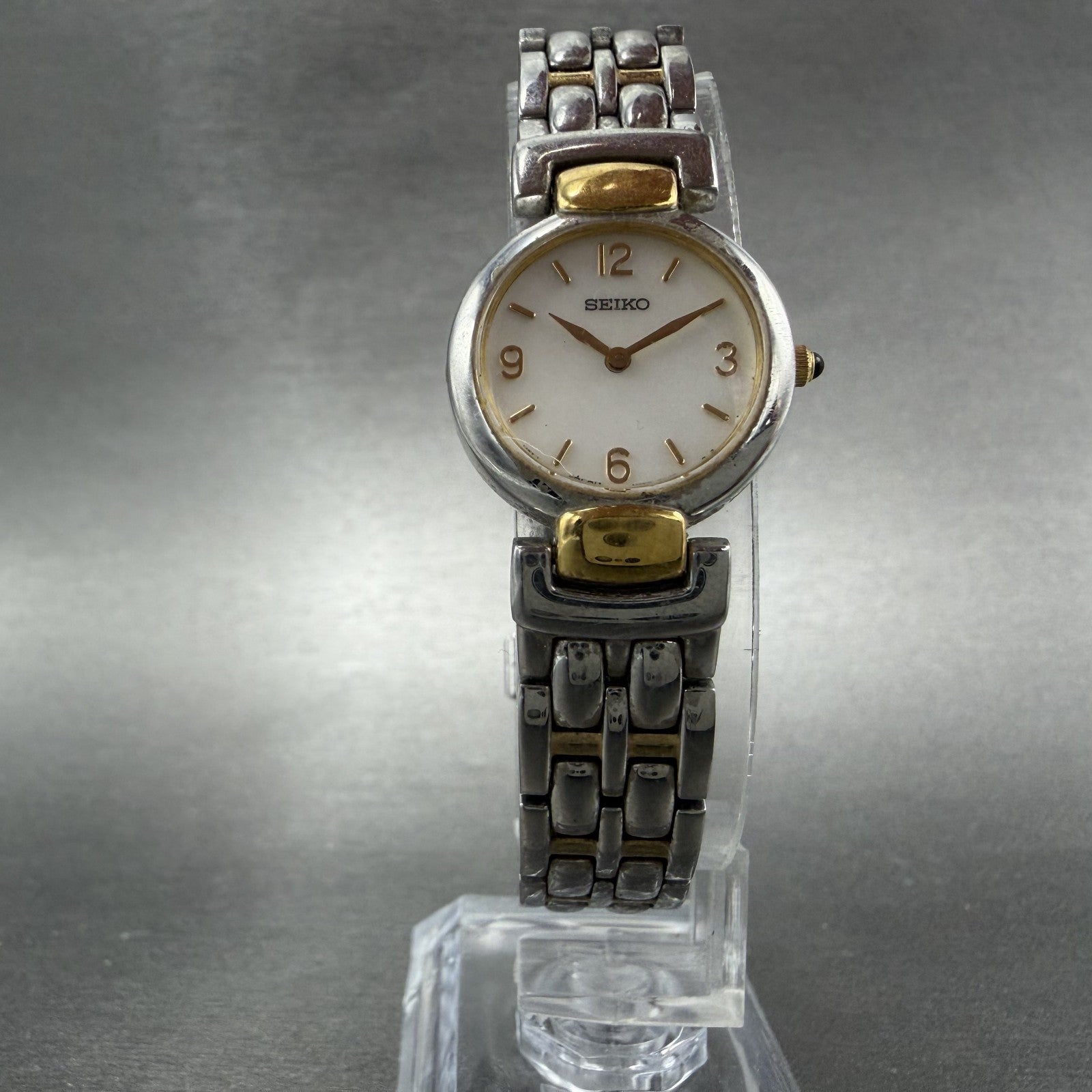 Seiko Watch Women 20mm MOP Dial Two Tone Round Bracelet 1N00-0GR0 New Battery5