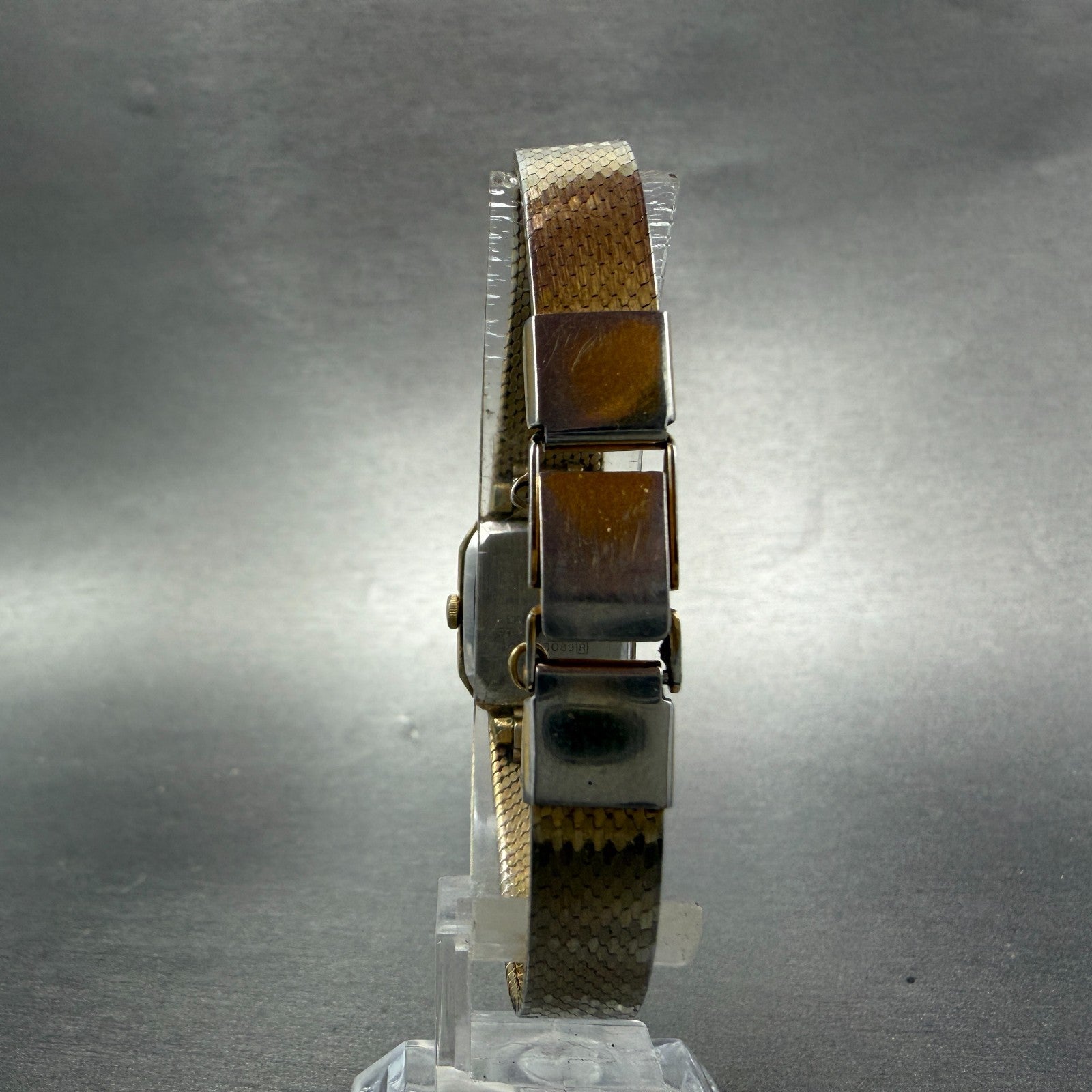 Seiko Tank Watch Women 18mm Champagne Dial Gold Tone 1400-8089 New Battery7