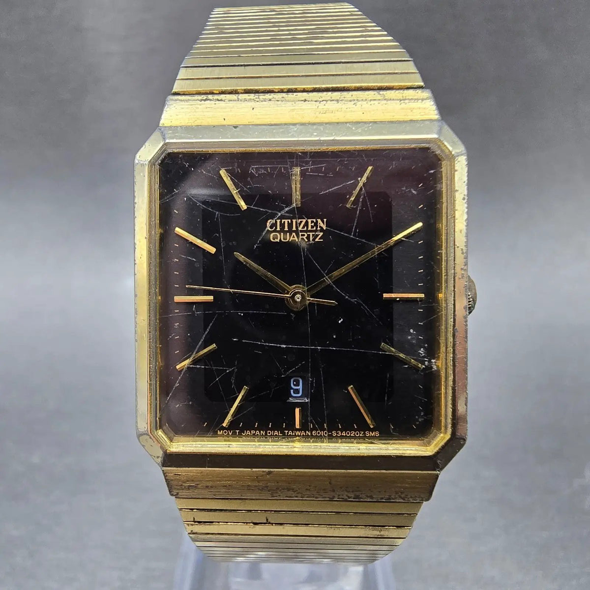 Citizen Tank Watch Men 25mm Black Dial Gold Date 6010-S06304 PARTS VTG0