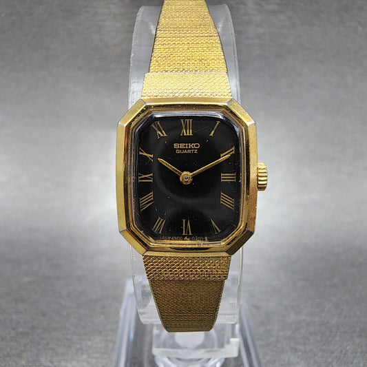 Seiko Watch Women 17mm Black Dial Gold Tone Octagon 4N005139 New Battery0