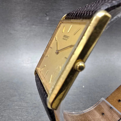 Seiko Watch Men 25mm Gold Dial Gold Tone Rectangle 5Y30-5069 New Battery Vintage2