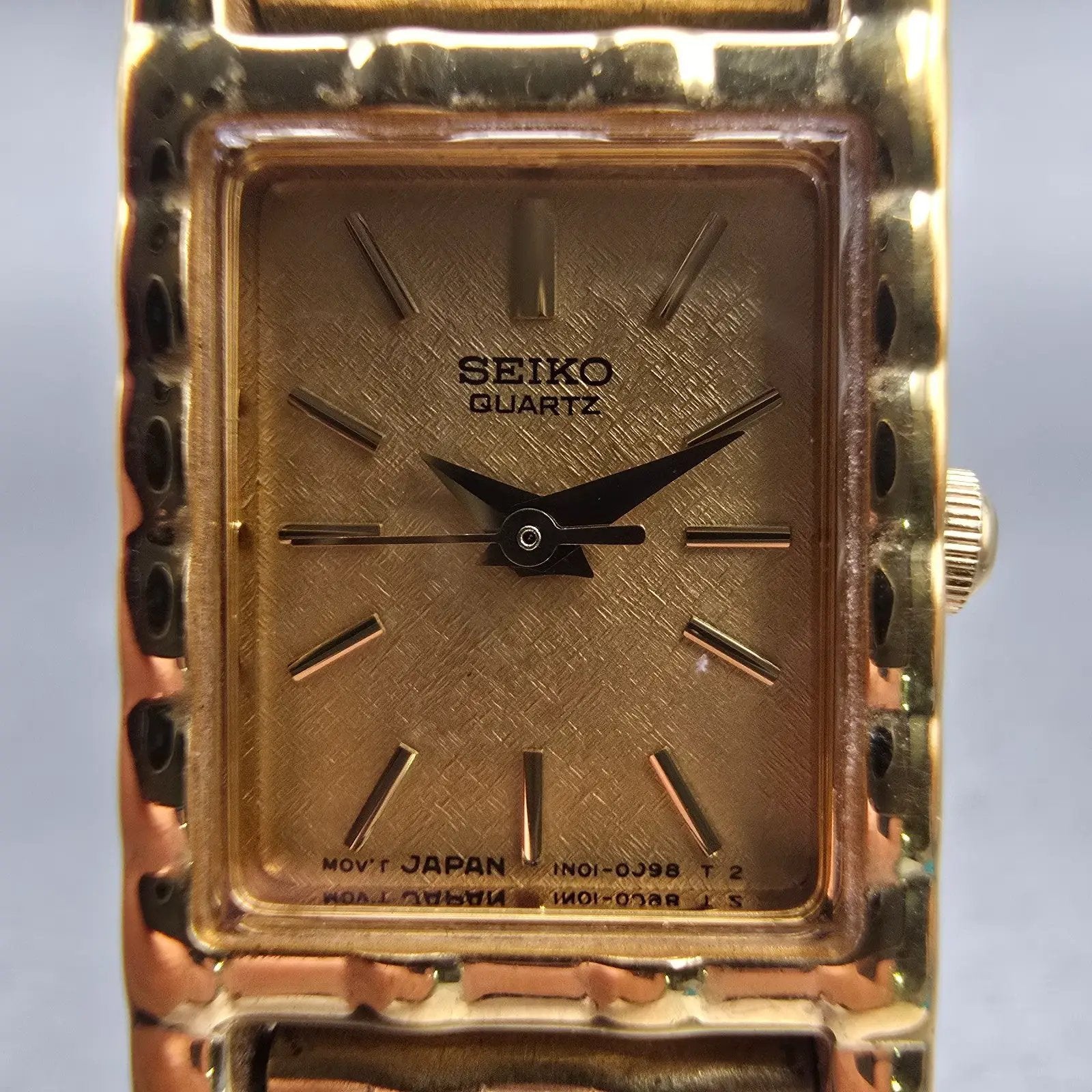 Seiko Watch Women 16mm Gold Dial Gold Tone Rectangle 1N01-5A69 New Battery VTG1