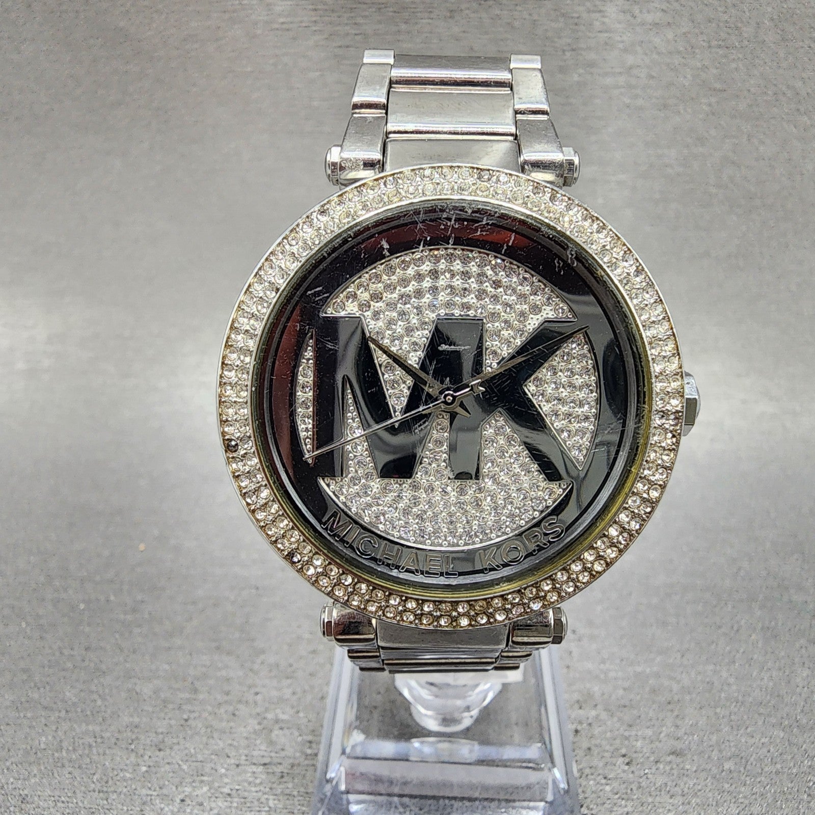 Michael Kors Parker Watch Women 39mm Silver Dial Silver Tone Round New Battery0