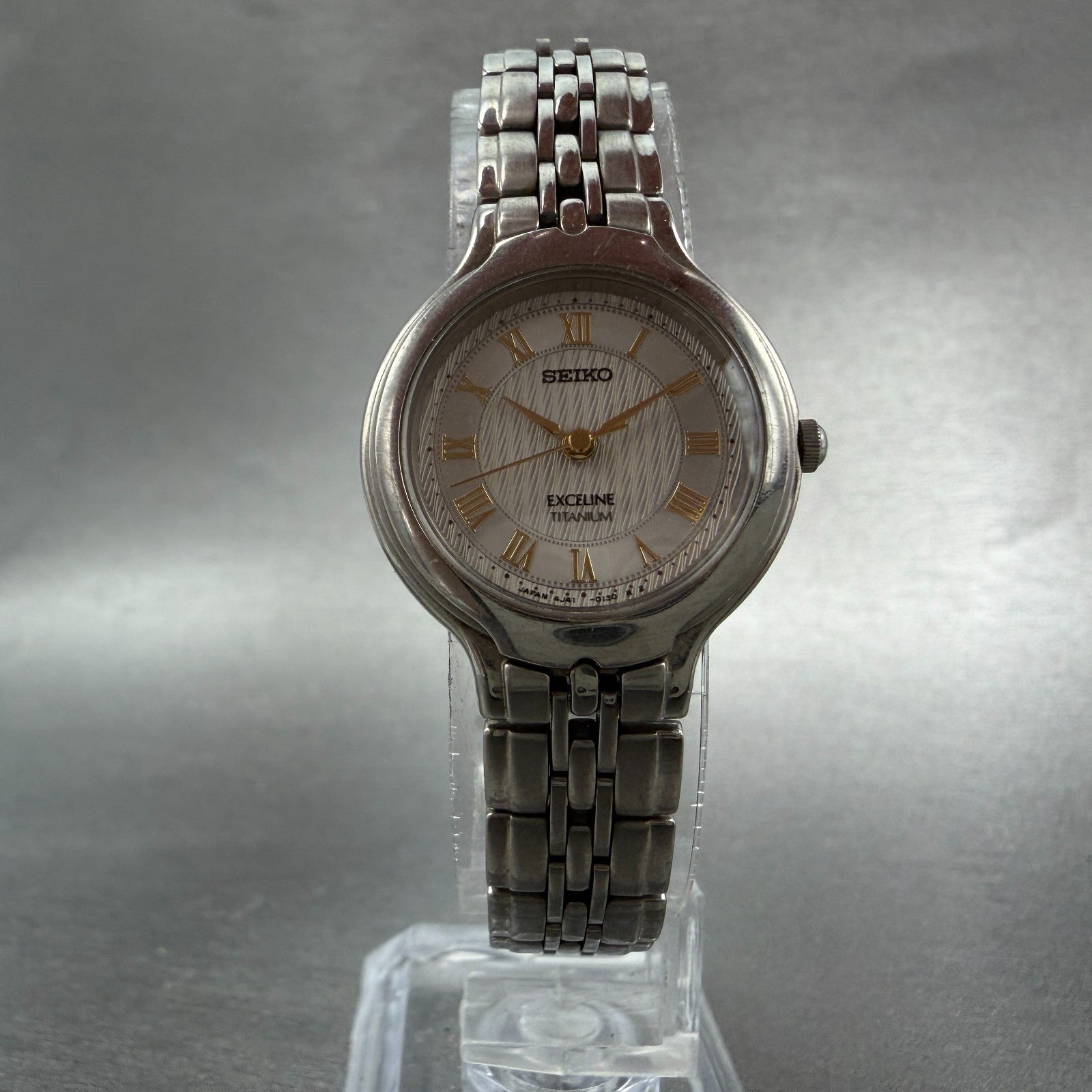 Seiko Exceline Watch Women 24mm Silver Dial Titanium Round 4J41-0070 New Battery5
