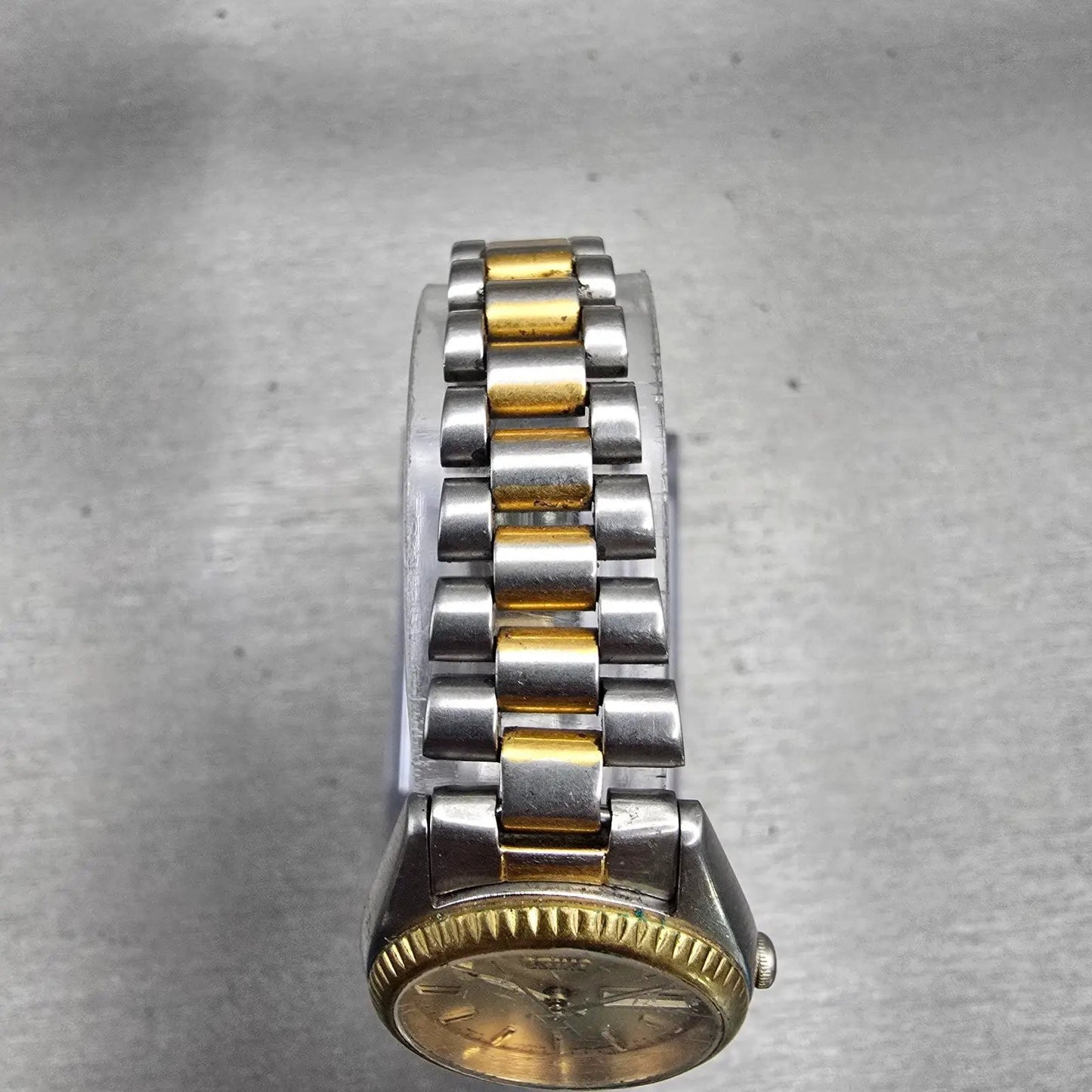 Seiko Watch Women 24mm Gold Dial Two Tone Daydate Round 7N83-0041 New Battery F4
