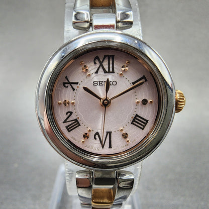 Seiko Solar Watch Women 23mm Pink Dial Two Tone Round V1170CV0 Runs1