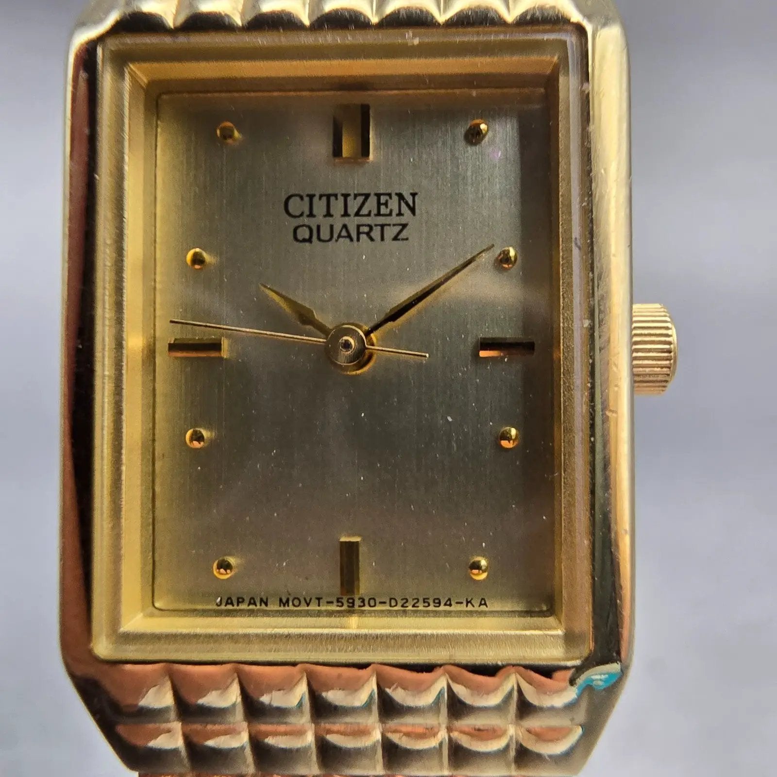 Citizen Watch Women 17mm Gold Dial Gold Tone Rectangle 5930-S99159 New Battery1