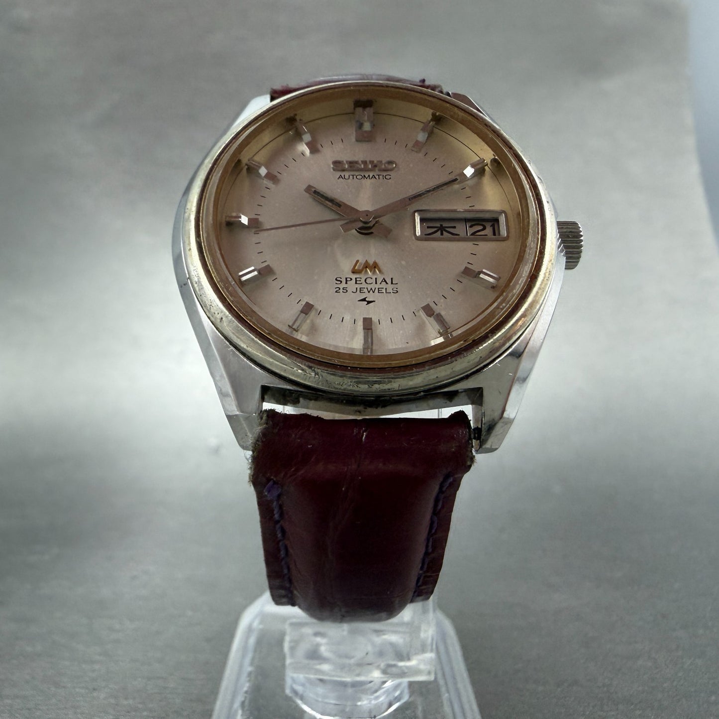 Seiko Lord Matic Watch Men 35mm Silver Dial Silver Tone Daydate 5216-6010 Runs5