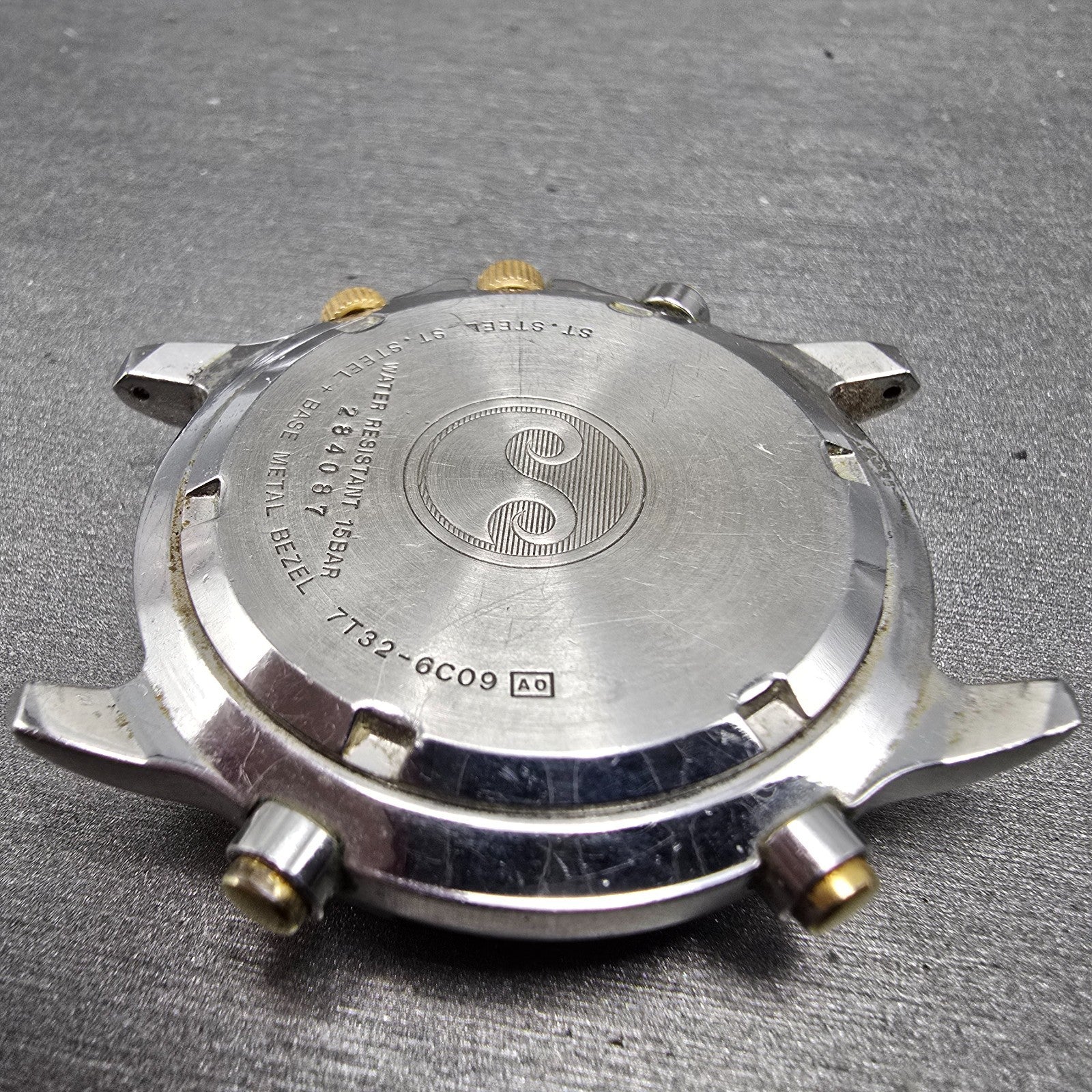 Seiko Sports 150 Chronograph Watch Men 40mm Gray Dial Two Tone Date Round PARTS9