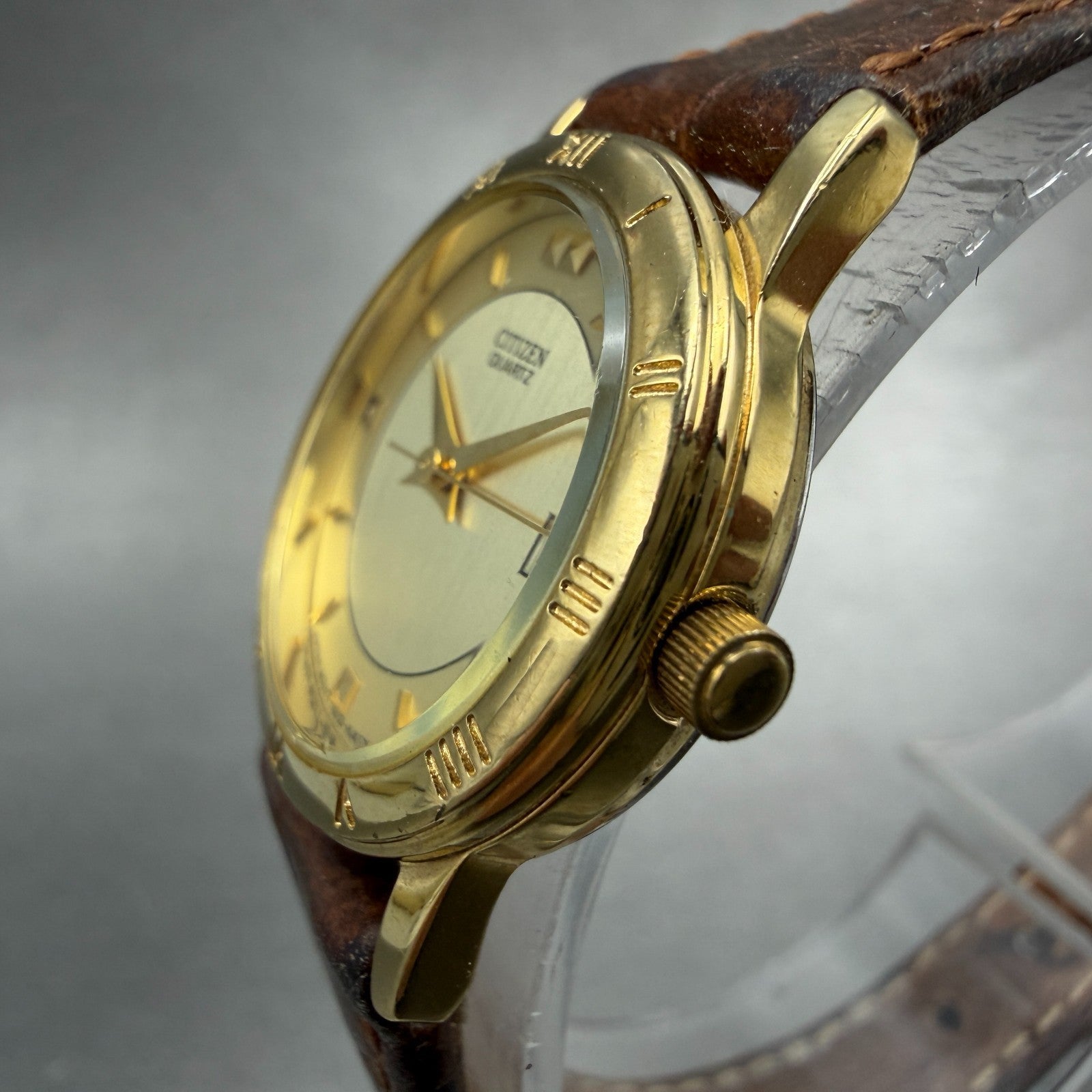 Citizen Watch Women 24mm Champagne Dial Gold Tone Date 1012-K13131 New Battery 52