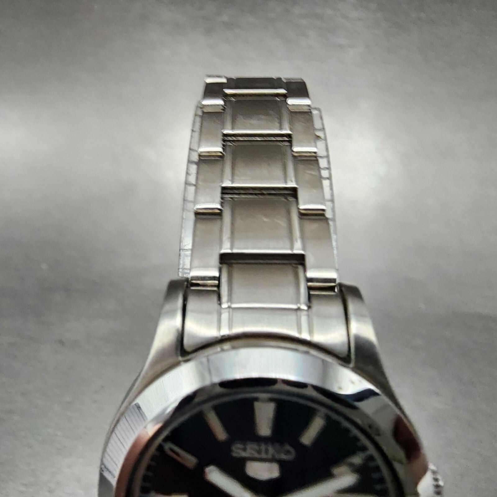 Seiko 5 Watch Women 25mm Blue Dial Steel Dadyate Round Automatic Runs 420701F04
