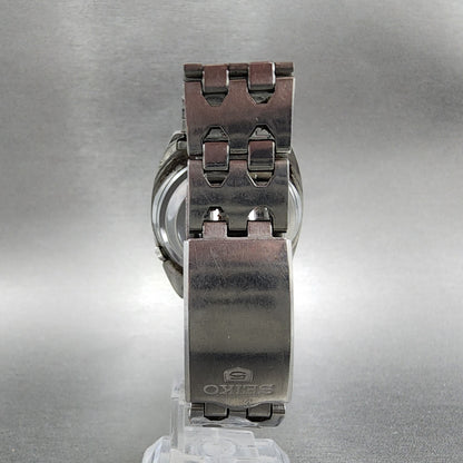 Seiko 5 Watch Men 37mm Silver Dial Steel Daydate Cushion 61198240 VTG PARTS8