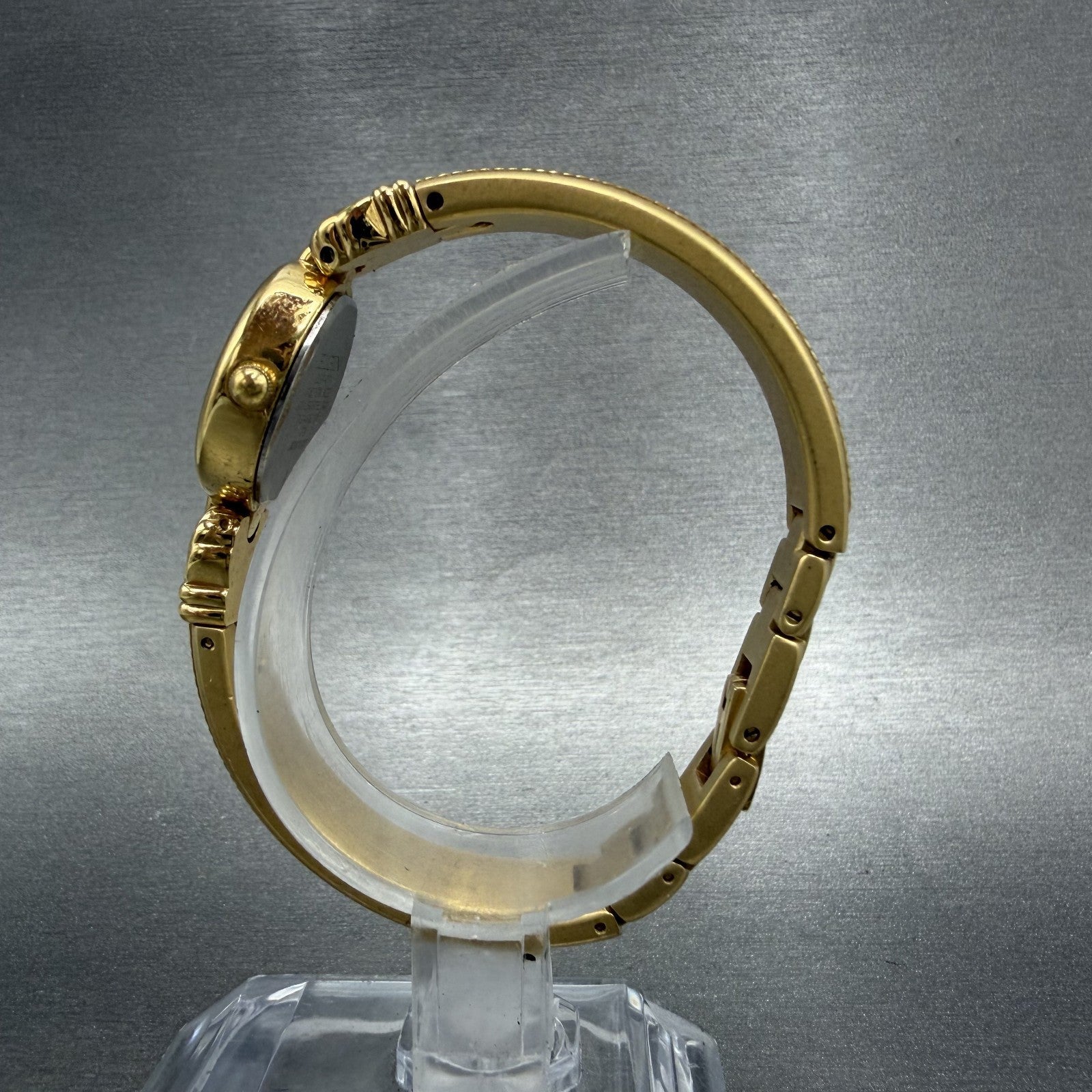 Elgin Watch Women 16mm Silver Dial Gold Tone Oval Bangle New Battery6