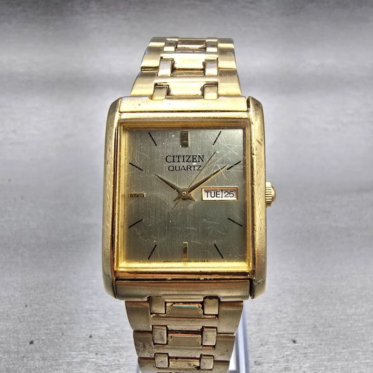 Citizen Watch Men 25mm Gold Dial Gold Tone Daydate Rectangle 1002-S99299 New Bat0