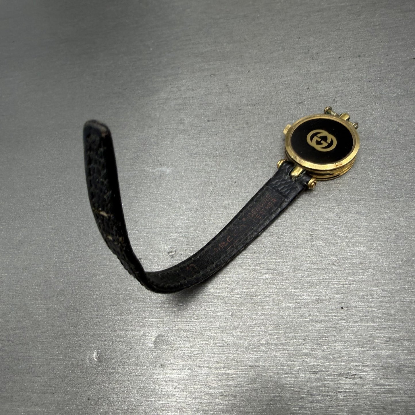 Gucci 2000L Watch Women 22mm Black Dial Gold Plated Round New Battery VTG UNIDQ6
