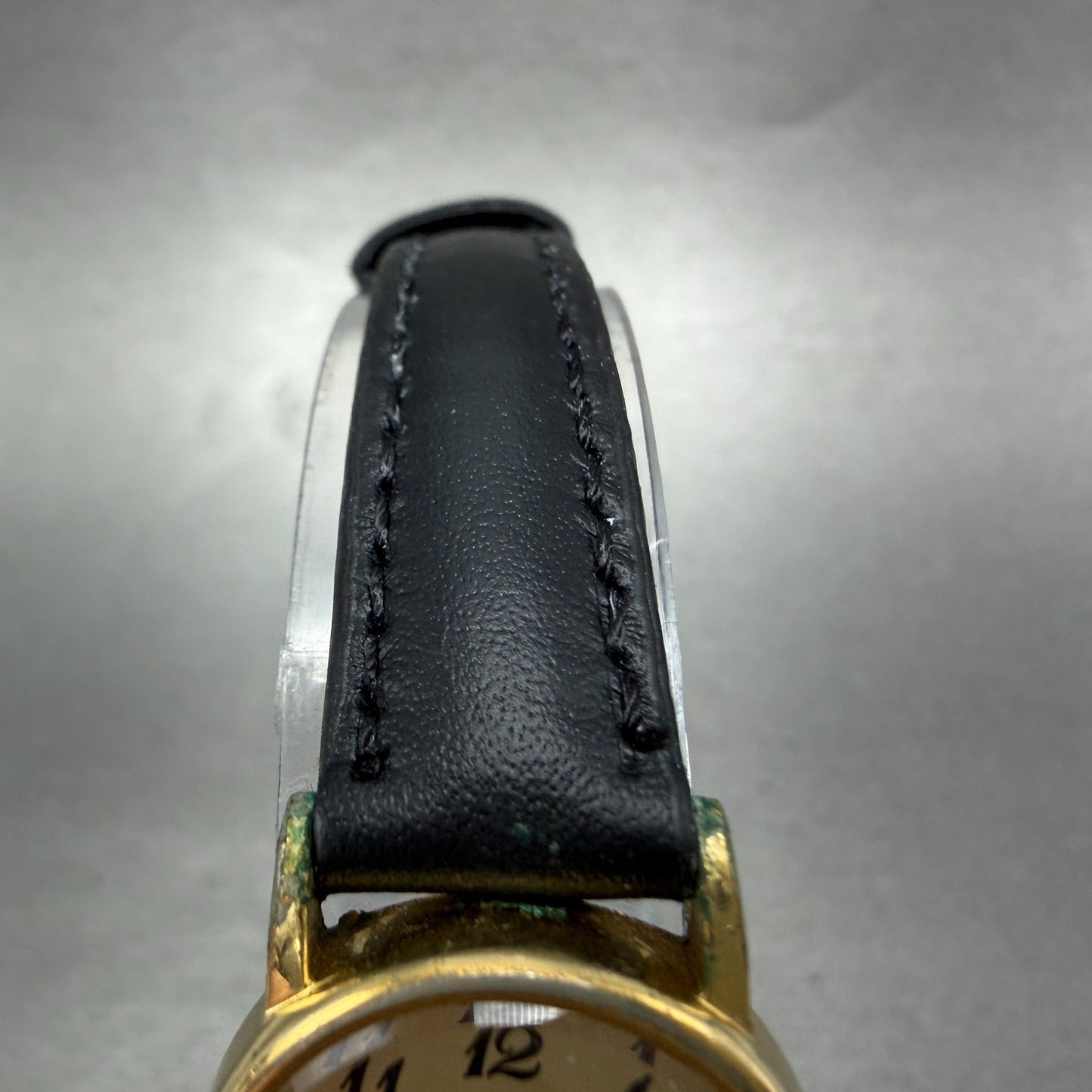 Seiko Watch Women 22mm Champagne Dial Gold Tone Oval 2320-5290 New Battery VTG4