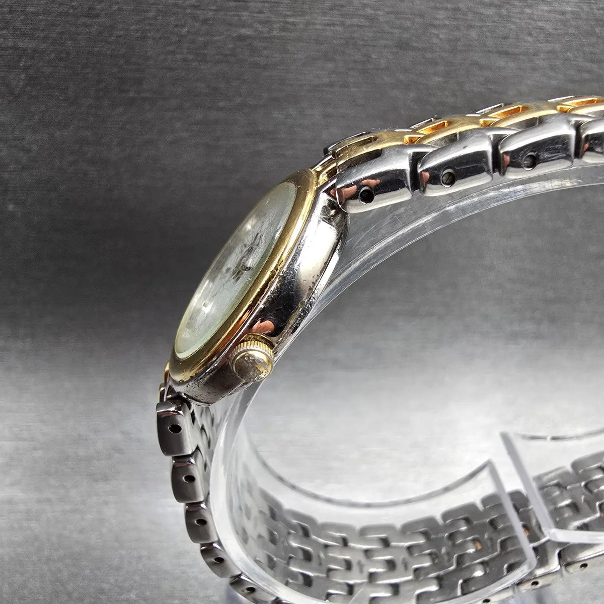 Seiko Watch Women 23mm White Dial Two Tone Round 4N00-1349 New Battery Vintage2
