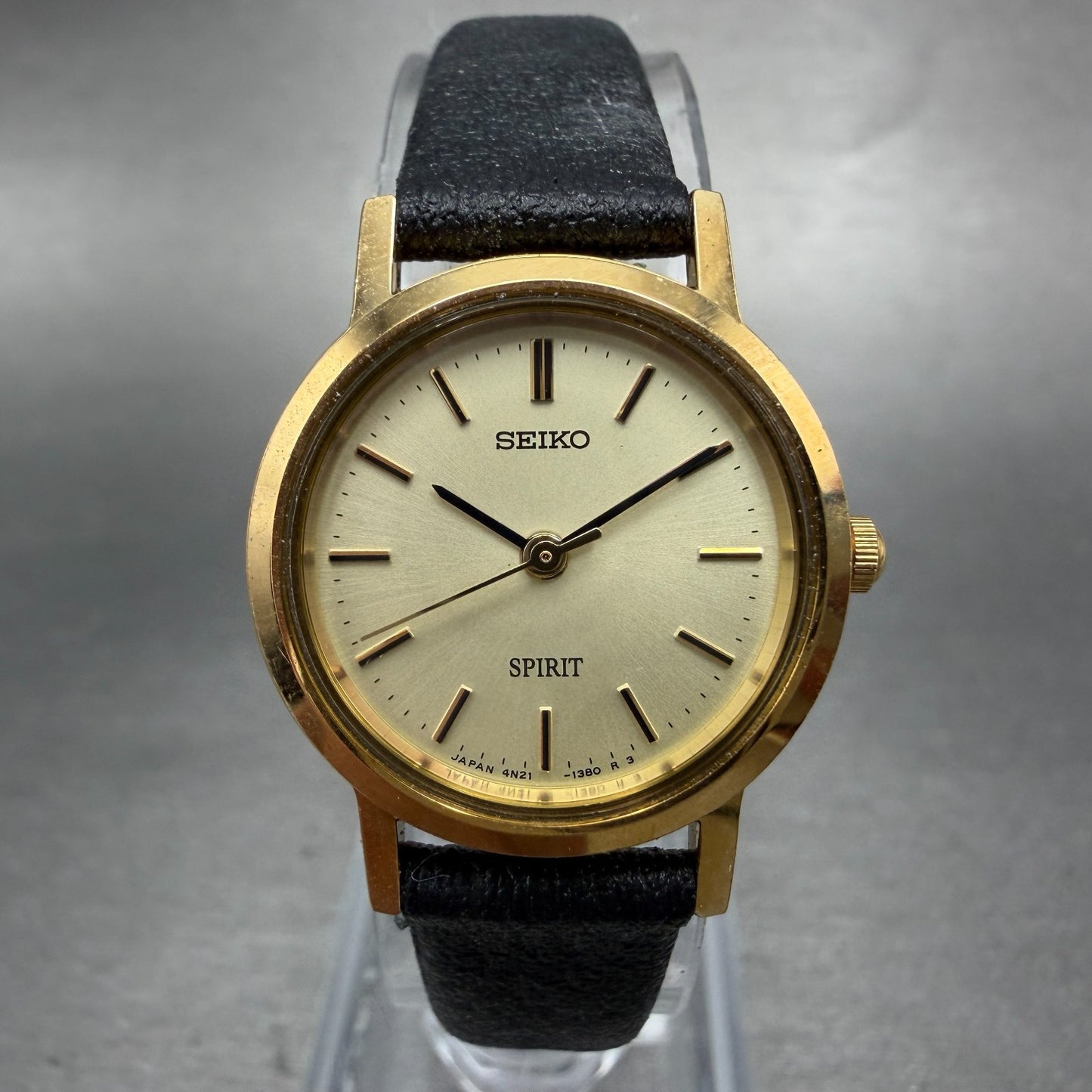Seiko Spirit Watch Women 23mm Champagne Dial Gold Tone Round 4N21-0640 New Batt0